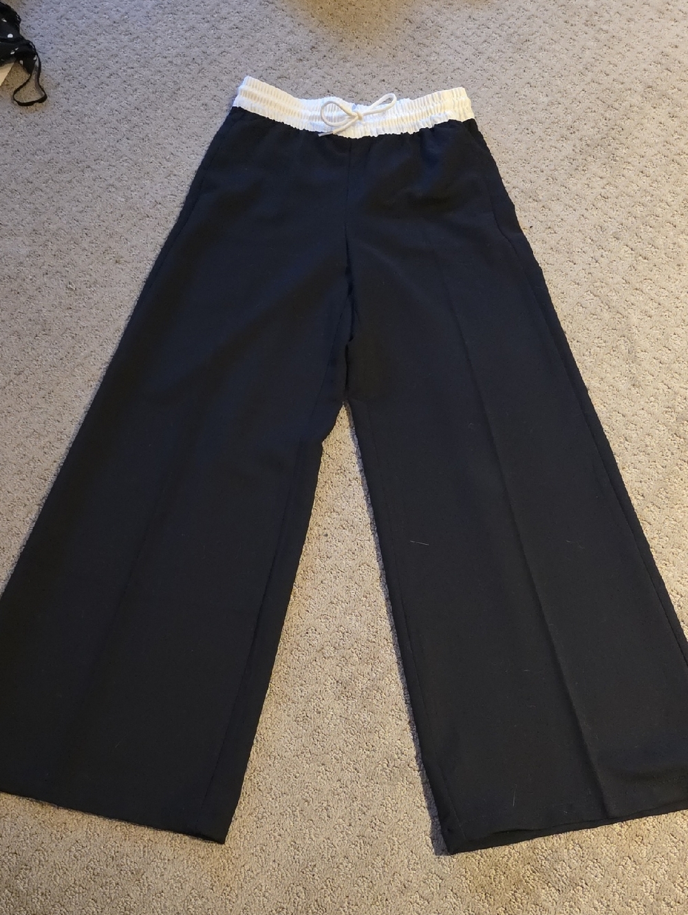 H&M Black With White Elastic Waist Trousers XXS